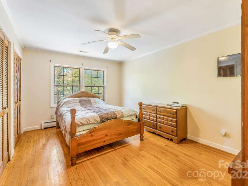 679 Solomon Jones Road, Cedar Mountain, NC 28718.  MLS# CAR4309344, YatesRealty ID 212. 