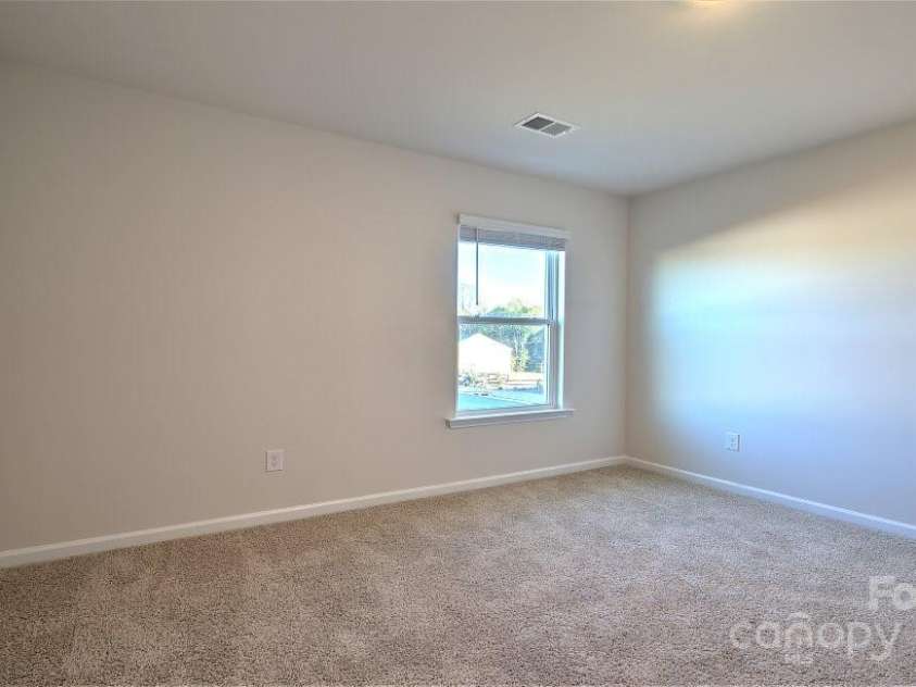 12128 Lady Bell Drive, Charlotte, NC 28278.  MLS# CAR4234266, YatesRealty ID 2120. PHOTOS ARE REPRESENTATIVE.