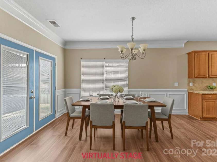 2532 Glyncastle Way, Gastonia, NC 28056.  MLS# CAR4317159, YatesRealty ID 2120. 