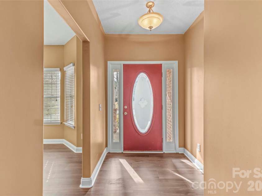 2532 Glyncastle Way, Gastonia, NC 28056.  MLS# CAR4432060, YatesRealty ID 2120. 