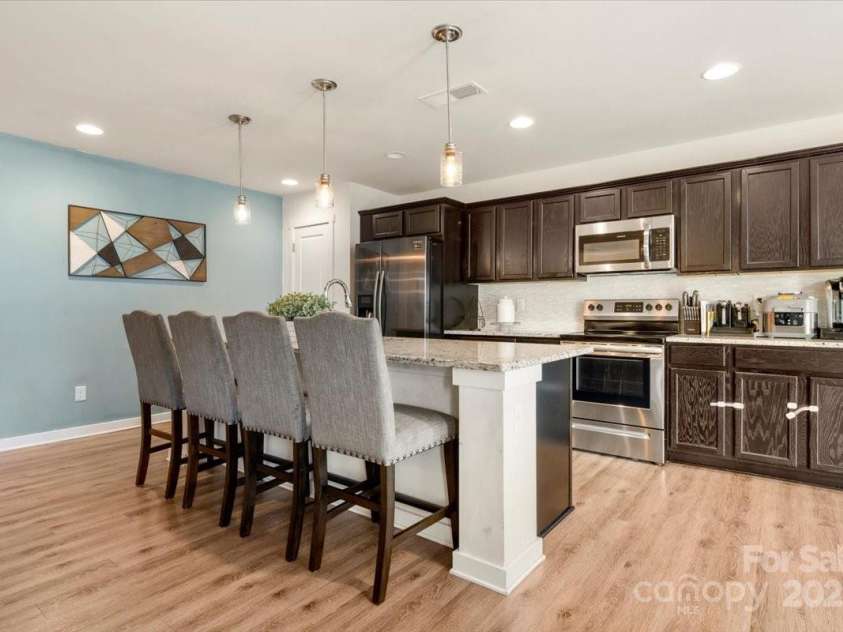 6510 Nathan Drive, Charlotte, NC 28269.  MLS# CAR4266481, YatesRealty ID 21200. 