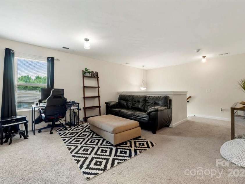 6510 Nathan Drive, Charlotte, NC 28269.  MLS# CAR4266481, YatesRealty ID 21200. 