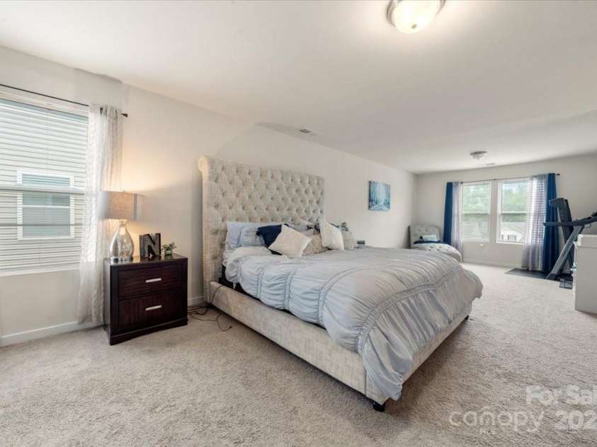 6510 Nathan Drive, Charlotte, NC 28269.  MLS# CAR4266481, YatesRealty ID 21200. 