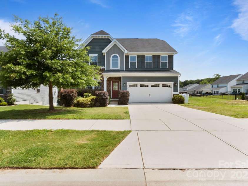 207 Welcombe Street, Mooresville, NC 28115.  MLS# CAR4267095, YatesRealty ID 21201. 