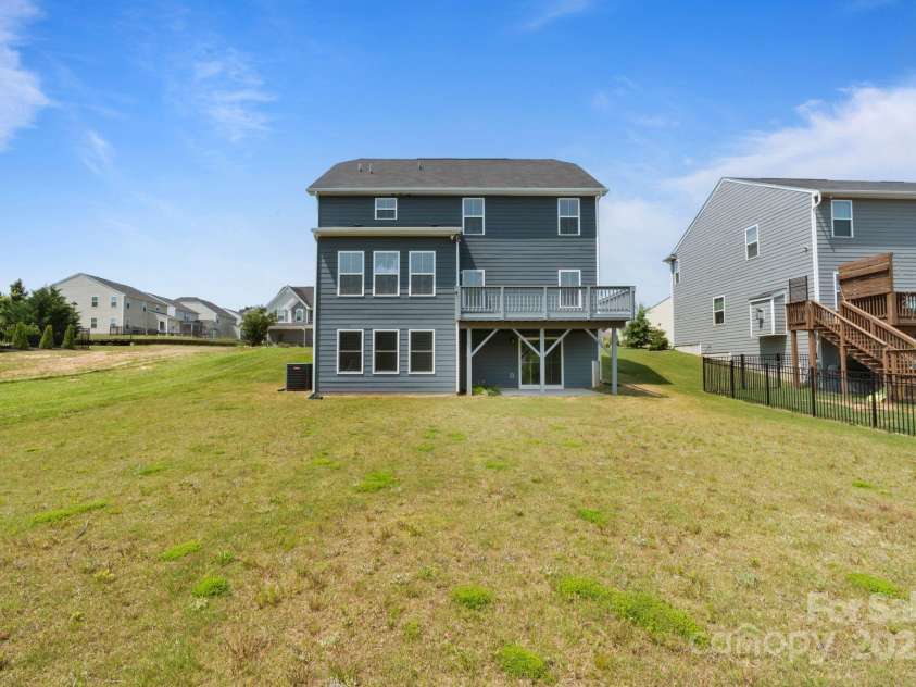 207 Welcombe Street, Mooresville, NC 28115.  MLS# CAR4267095, YatesRealty ID 21201. 