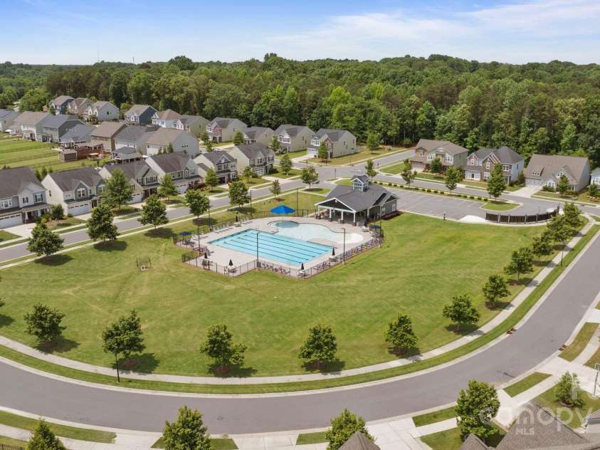 207 Welcombe Street, Mooresville, NC 28115.  MLS# CAR4267095, YatesRealty ID 21201. 