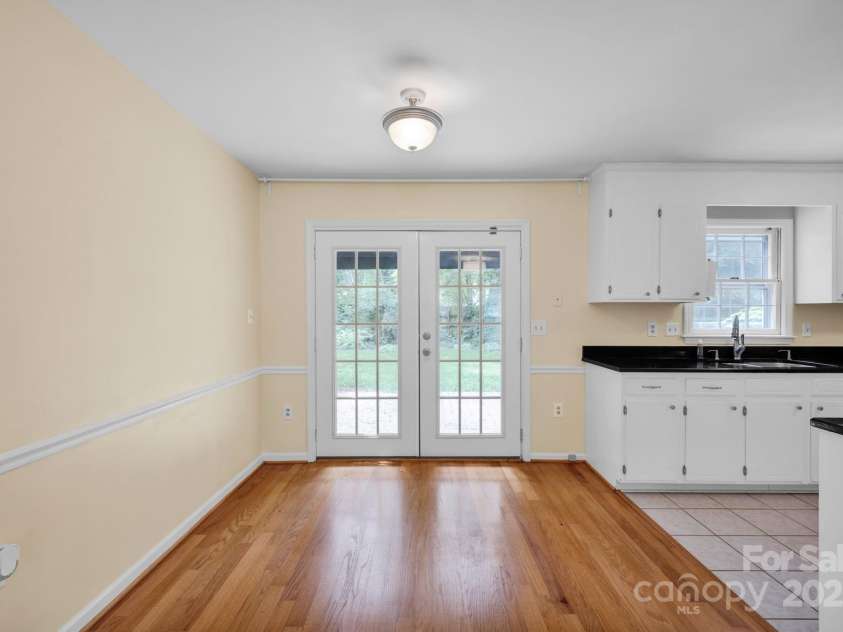 1006 Covewood Court, Charlotte, NC 28270.  MLS# CAR4267955, YatesRealty ID 21202. 