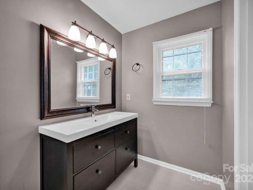 1006 Covewood Court, Charlotte, NC 28270.  MLS# CAR4267955, YatesRealty ID 21202. 