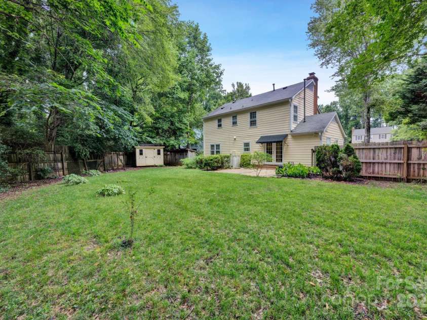 1006 Covewood Court, Charlotte, NC 28270.  MLS# CAR4267955, YatesRealty ID 21202. 