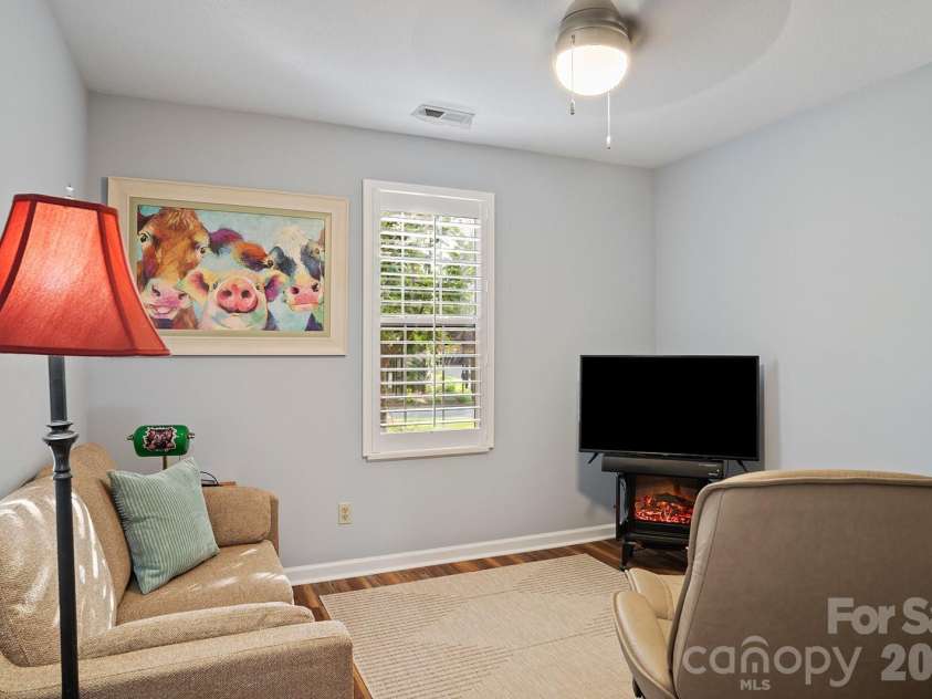 75 Stonebridge Drive, Asheville, NC 28805.  MLS# CAR4372615, YatesRealty ID 21202. 