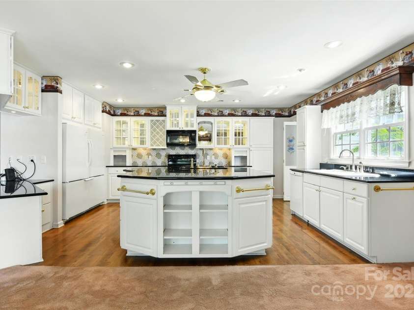 441 Wildlife Club Lane, Taylorsville, NC 28681.  MLS# CAR4268933, YatesRealty ID 21203. 