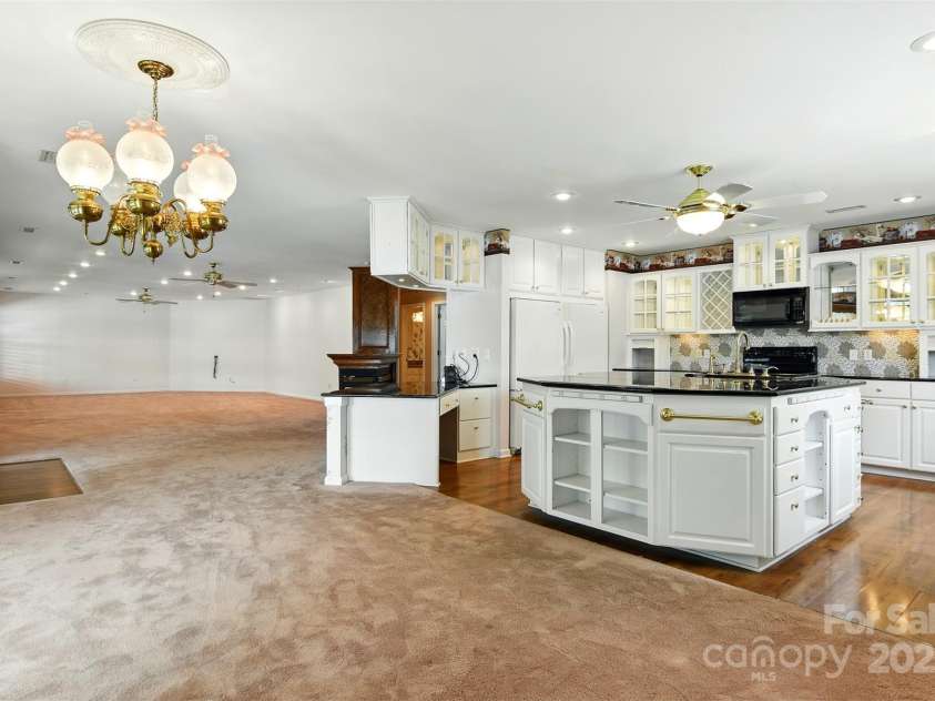 441 Wildlife Club Lane, Taylorsville, NC 28681.  MLS# CAR4268933, YatesRealty ID 21203. 