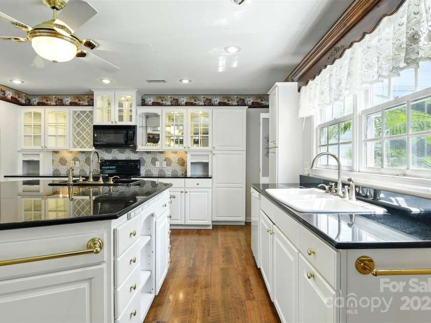 441 Wildlife Club Lane, Taylorsville, NC 28681.  MLS# CAR4268933, YatesRealty ID 21203. 