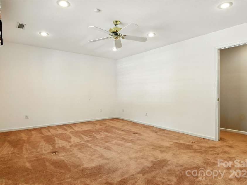 441 Wildlife Club Lane, Taylorsville, NC 28681.  MLS# CAR4268933, YatesRealty ID 21203. 