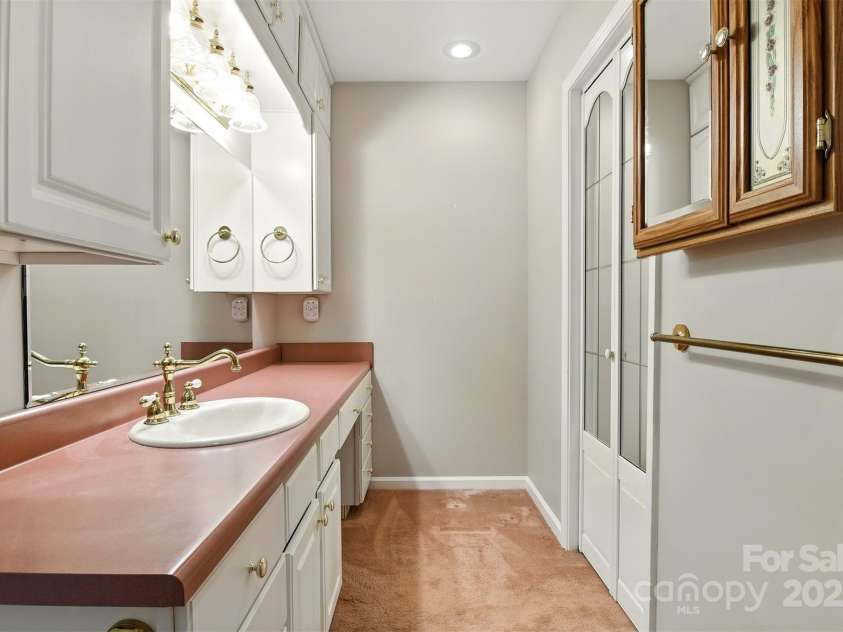 441 Wildlife Club Lane, Taylorsville, NC 28681.  MLS# CAR4268933, YatesRealty ID 21203. 