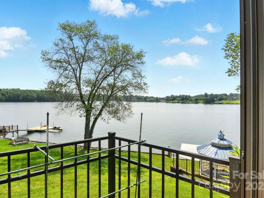 441 Wildlife Club Lane, Taylorsville, NC 28681.  MLS# CAR4268933, YatesRealty ID 21203. 