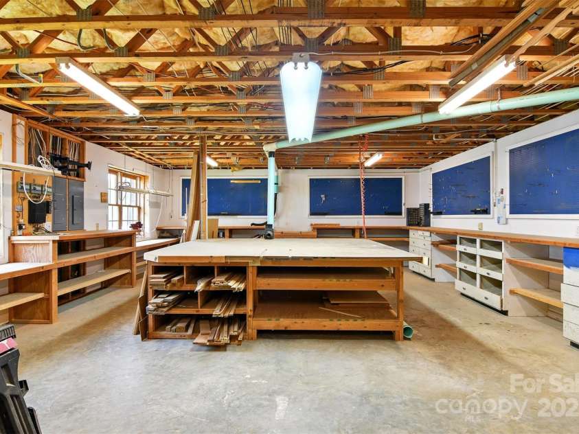 441 Wildlife Club Lane, Taylorsville, NC 28681.  MLS# CAR4268933, YatesRealty ID 21203. 