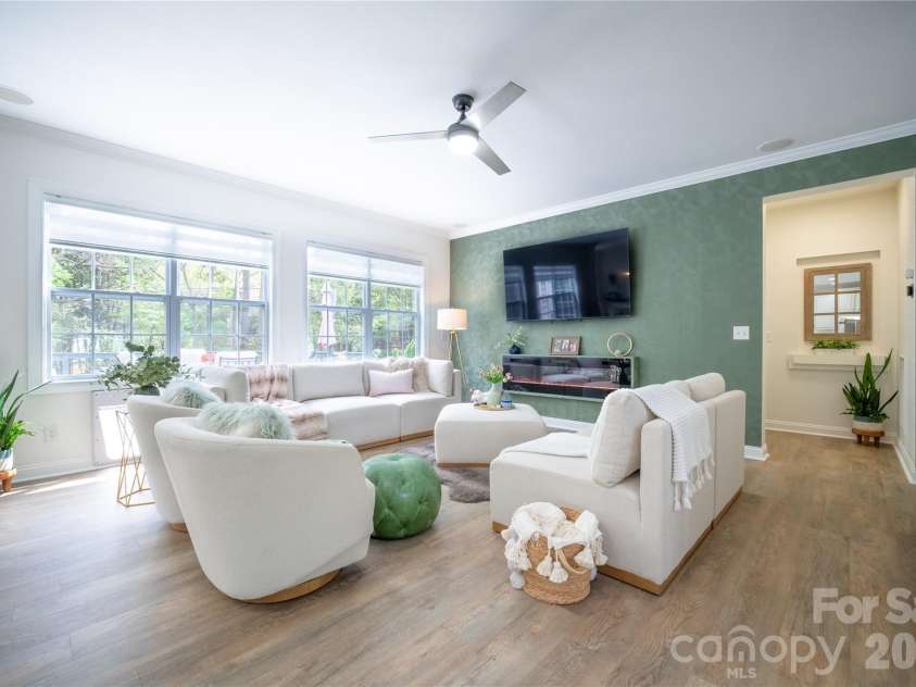 12058 Pelican Court, Tega Cay, SC 29708.  MLS# CAR4361203, YatesRealty ID 21204. 