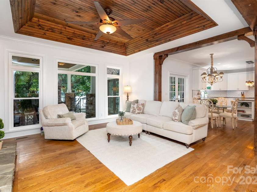 174 Hickory Hill Road, Mooresville, NC 28117.  MLS# CAR4271846, YatesRealty ID 21205. 