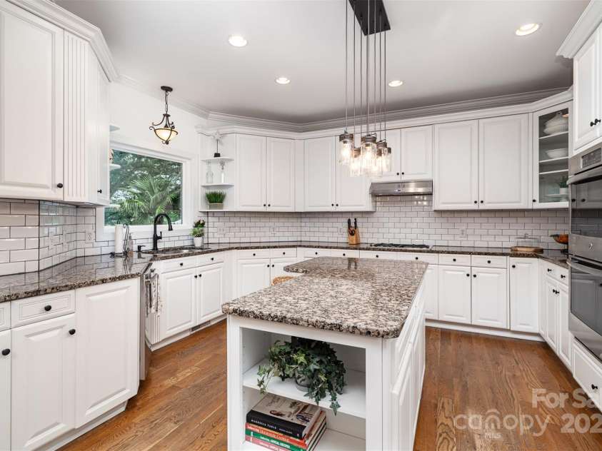 174 Hickory Hill Road, Mooresville, NC 28117.  MLS# CAR4271846, YatesRealty ID 21205. 