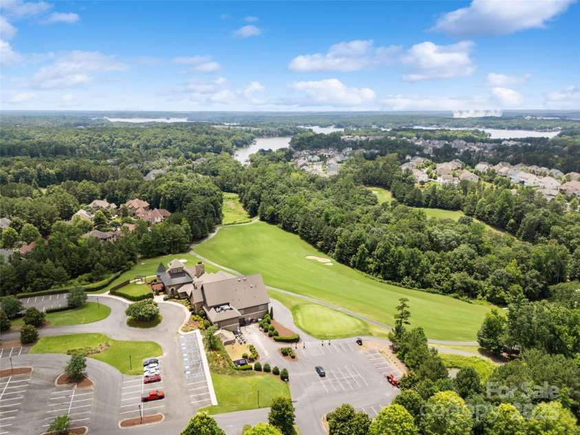 17733 Burnt Hickory Drive, Charlotte, NC 28278.  MLS# CAR4273048, YatesRealty ID 21206. 
