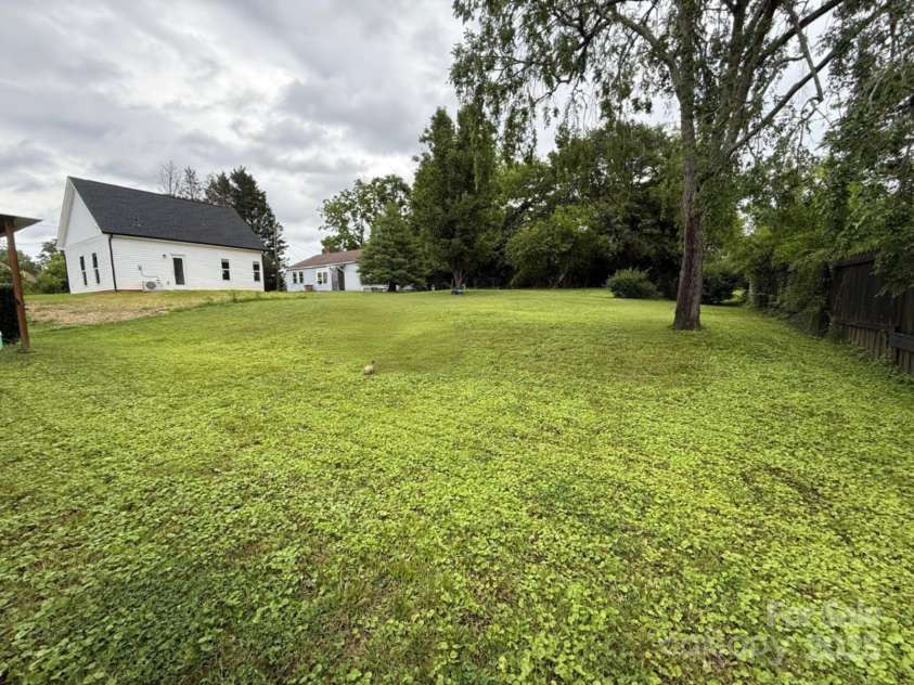 405 Jose Street, Shelby, NC 28150.  MLS# CAR4260554, YatesRealty ID 21207. Back Yard