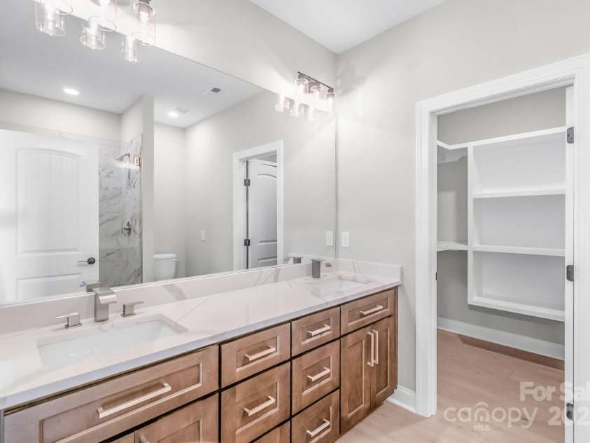 1010 ONeil Drive, Monroe, NC 28112.  MLS# CAR4271762, YatesRealty ID 21209. 