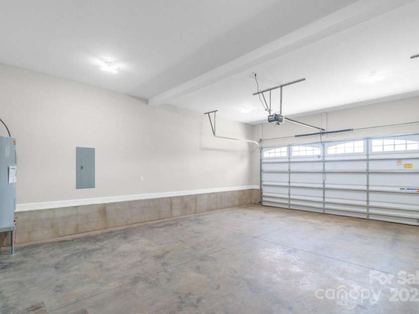 1010 ONeil Drive, Monroe, NC 28112.  MLS# CAR4271762, YatesRealty ID 21209. 