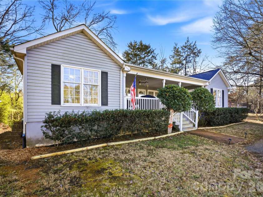 7775 Marlette Lane, Sherrills Ford, NC 28673.  MLS# CAR4341133, YatesRealty ID 2121. 
