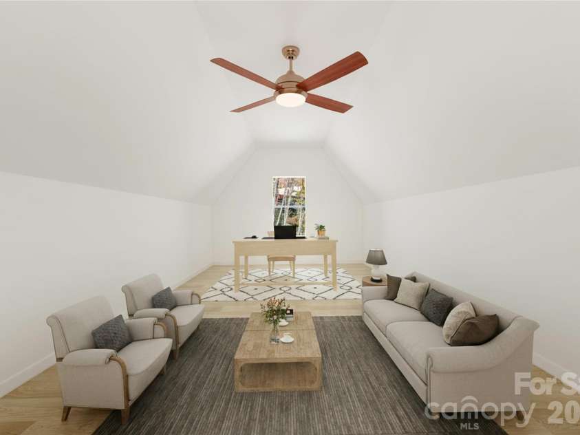 654 Beehive Road, Hendersonville, NC 28792.  MLS# CAR4341845, YatesRealty ID 21210. 