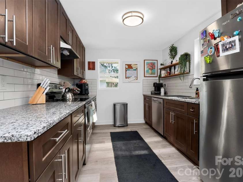 272 Broad Drive, Concord, NC 28025.  MLS# CAR4363285, YatesRealty ID 21211. 