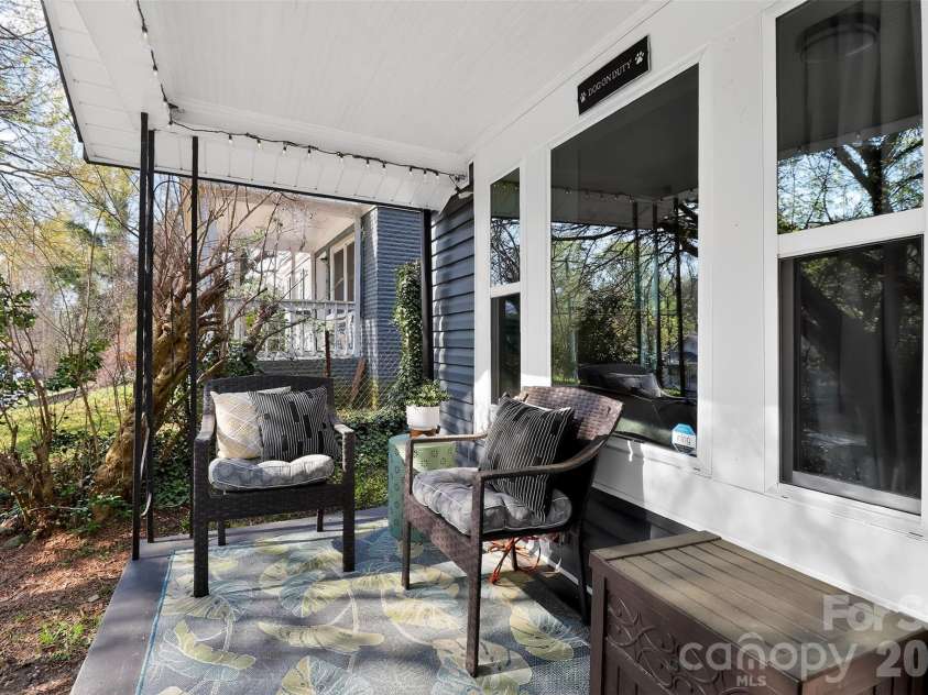 272 Broad Drive, Concord, NC 28025.  MLS# CAR4363285, YatesRealty ID 21211. 