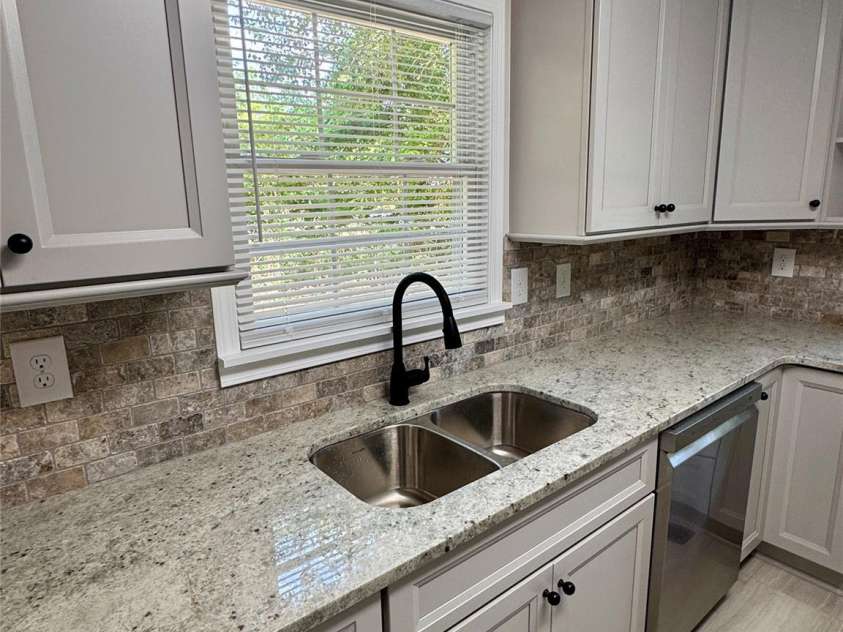 2217 Dale Avenue, Lincolnton, NC 28092.  MLS# CAR4377500, YatesRealty ID 21212. 