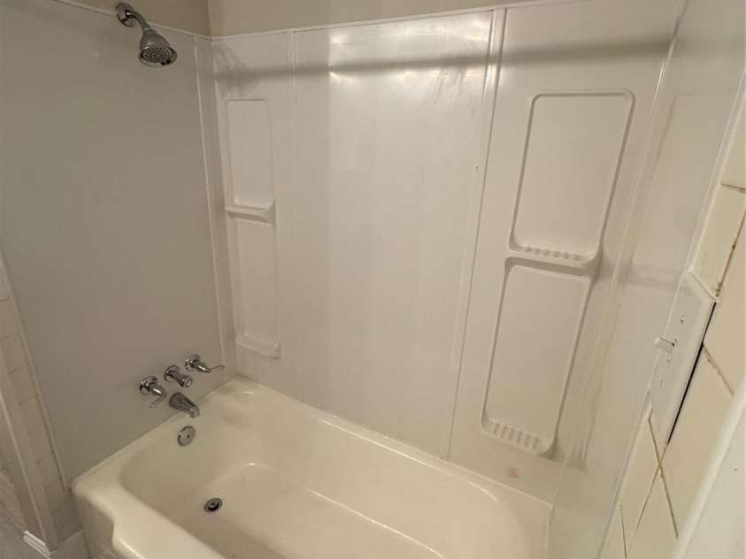 2217 Dale Avenue, Lincolnton, NC 28092.  MLS# CAR4377500, YatesRealty ID 21212. 