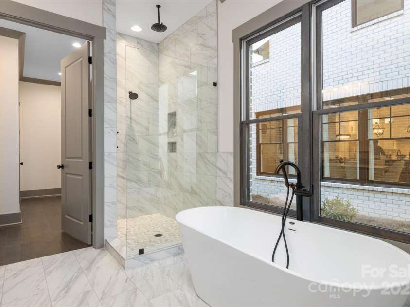 8159 Fairview Road, Charlotte, NC 28226.  MLS# CAR4072646, YatesRealty ID 21212. 