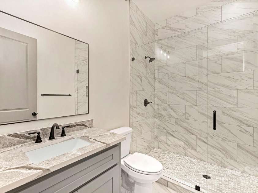 8159 Fairview Road, Charlotte, NC 28226.  MLS# CAR4072646, YatesRealty ID 21212. Full Bath Main Floor