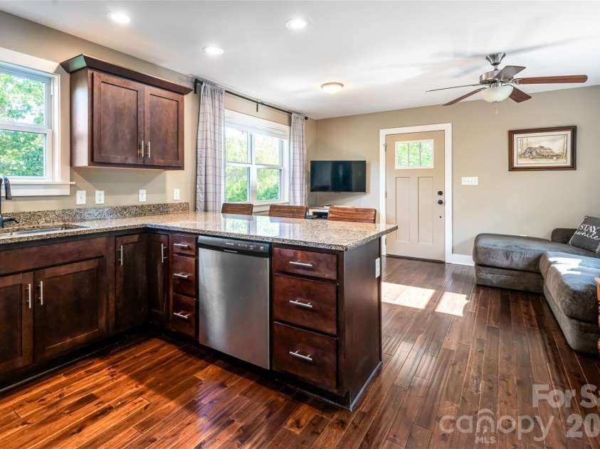 85 New Salem Road, Swannanoa, NC 28778.  MLS# CAR4372802, YatesRealty ID 21213. 