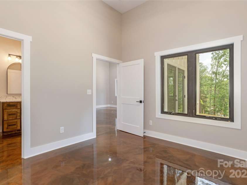 19 Terrace Forest Trail, Horse Shoe, NC 28742.  MLS# CAR4164733, YatesRealty ID 21214. 3rd Bedroom