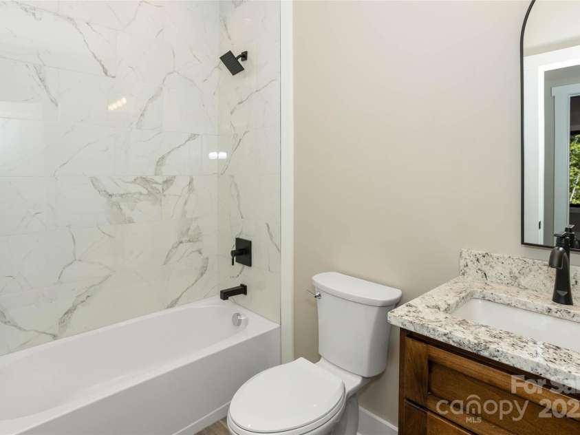 19 Terrace Forest Trail, Horse Shoe, NC 28742.  MLS# CAR4306634, YatesRealty ID 21214. 