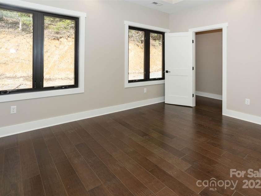 19 Terrace Forest Trail, Horse Shoe, NC 28742.  MLS# CAR4306634, YatesRealty ID 21214. 