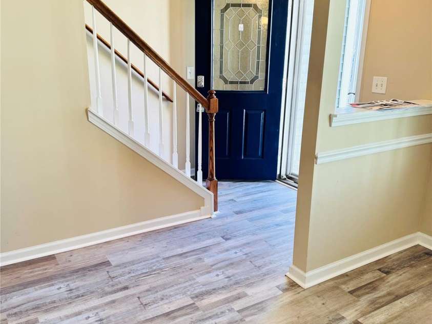 5879 Odenton Lane, Pfafftown, NC 27040.  MLS# CAR4217306, YatesRealty ID 21215. 