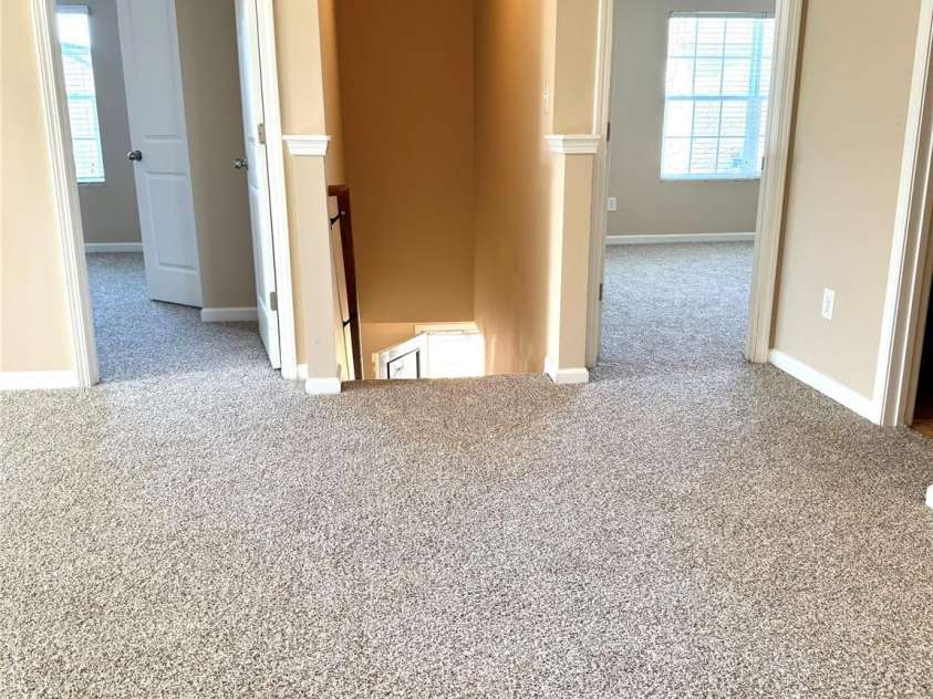 5879 Odenton Lane, Pfafftown, NC 27040.  MLS# CAR4217306, YatesRealty ID 21215. 