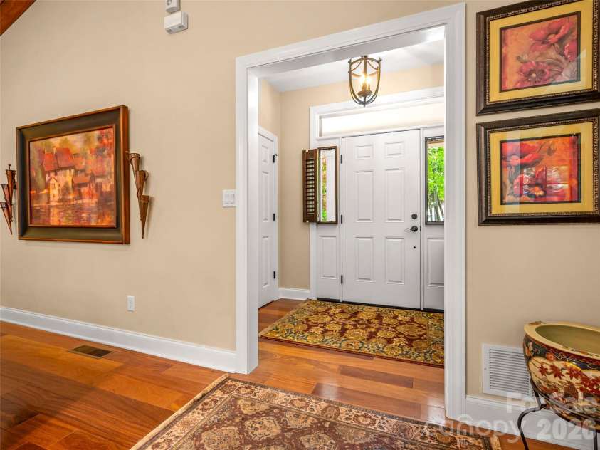 100 Falls Summit Road, Hendersonville, NC 28739.  MLS# CAR4378783, YatesRealty ID 21218. 