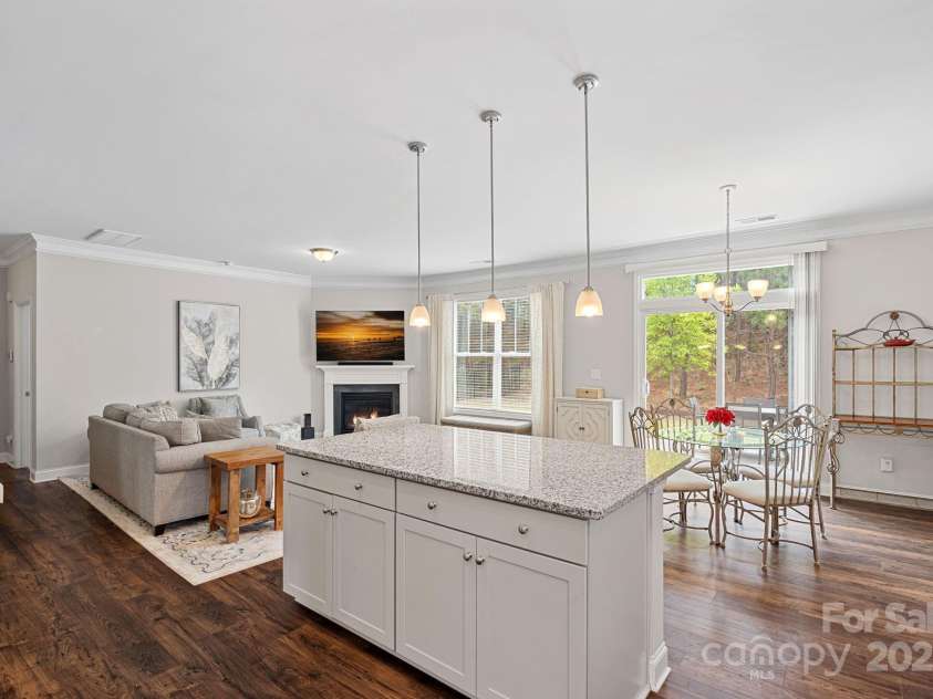 2032 Burton Point Court, Waxhaw, NC 28173.  MLS# CAR4250925, YatesRealty ID 21221. 