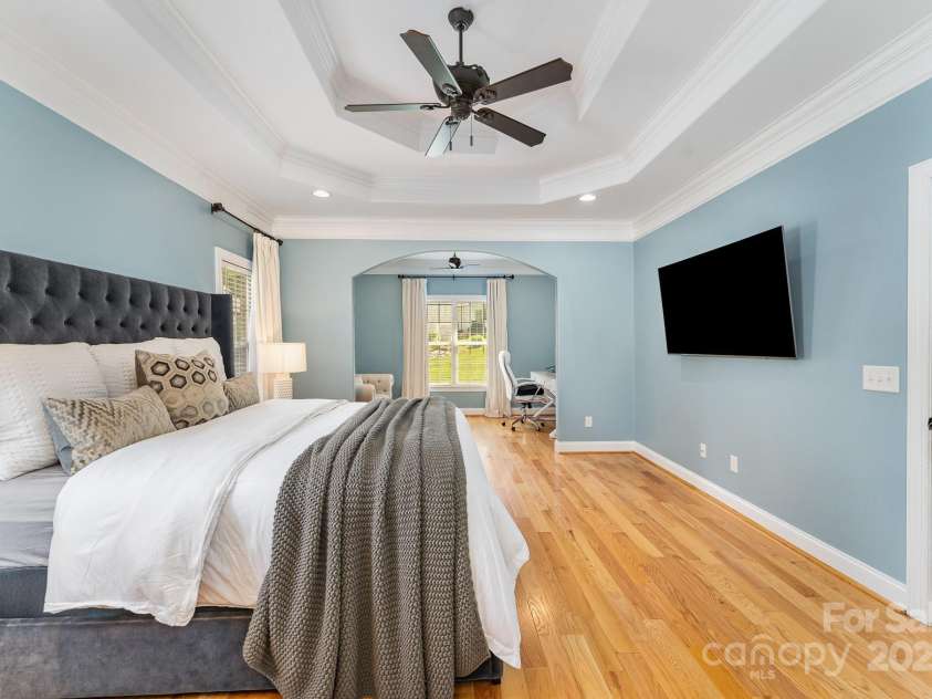 5267 Gnarl Wood Road, Lewisville, NC 27023.  MLS# CAR4258412, YatesRealty ID 21226. 