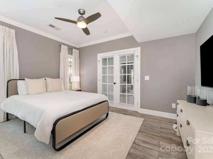 5267 Gnarl Wood Road, Lewisville, NC 27023.  MLS# CAR4258412, YatesRealty ID 21226. 