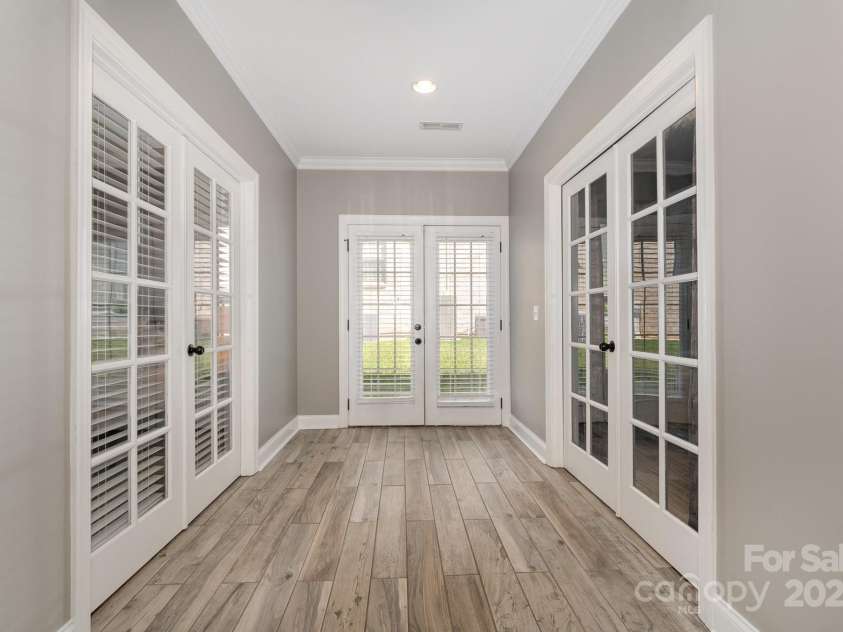 5267 Gnarl Wood Road, Lewisville, NC 27023.  MLS# CAR4258412, YatesRealty ID 21226. 