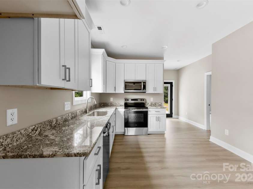 213 Benfield Road, Kings Mountain, NC 28086.  MLS# CAR4254062, YatesRealty ID 21227. 