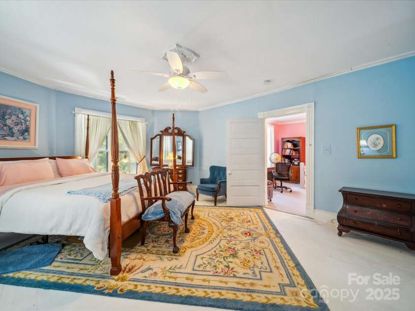 408 Ellis Street, Salisbury, NC 28144.  MLS# CAR4265701, YatesRealty ID 21228. 