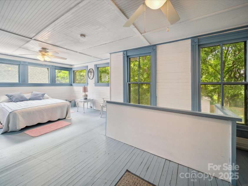 408 Ellis Street, Salisbury, NC 28144.  MLS# CAR4265701, YatesRealty ID 21228. 
